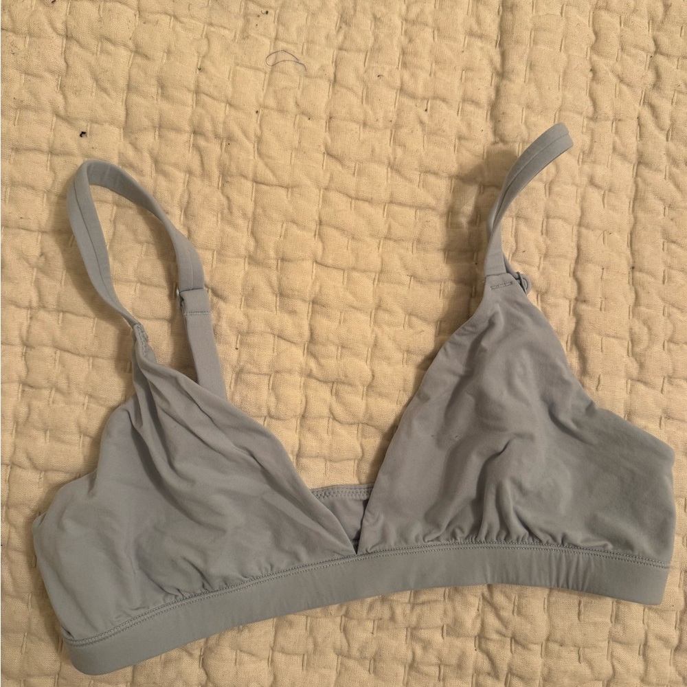 like new skims bralette